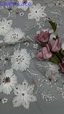 Полотенца вышитая ткань Средняя долговечность Розовый цветочный рисунок 98%P 5%SP 100%Pet
