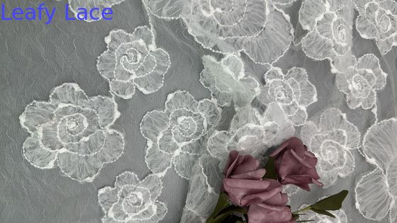 Винтажный стиль вышитые кружевные ткани 3D цветочные белые тюль кружевные для свадебных проектов невесты