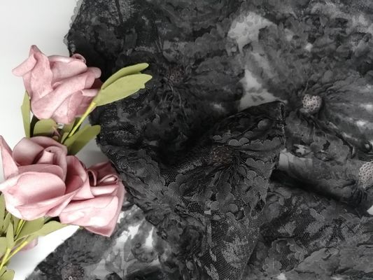 Вырезанная сердцевина из партия вышивки шнурует черную ткань Applique Sequin 3D