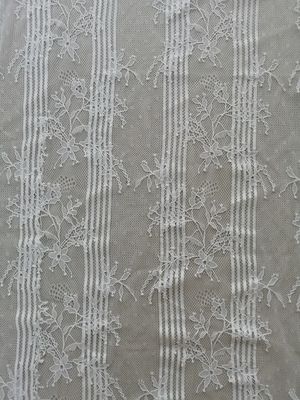 Ткань отделки шнурка ресницы полиэстера Scallop белая для Bridal платья