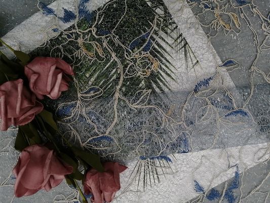 Ткань Lurex флористическая вышитая Тюль