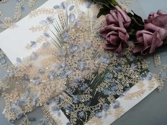 60 дворов ткани шнурка Sequin пинка 125cm Bridal вышитой бисером