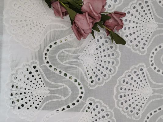 Белая Bridal картина раковины шнурка вышила 100% хлопок ткани отверстии