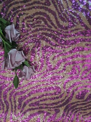 Дизайн картины тигра животный вышил цвету ткани шнурка Sequin пурпурному