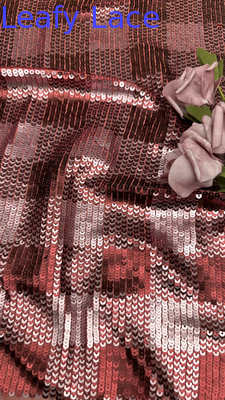 Полотенце из чехлы, вышитая кружевная ткань, элегантное блестящее, на заказ, ткань новой коллекции.